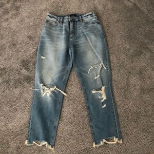 Never worn Abercrombie jeans. Annie Girlfriend